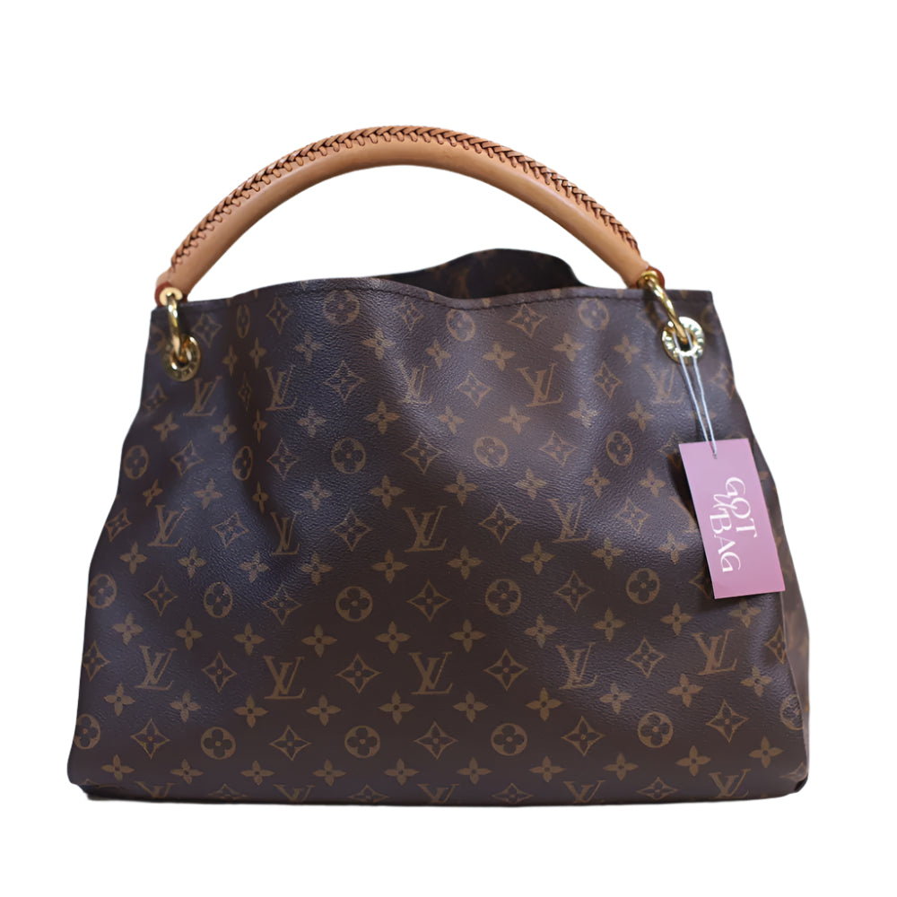 Artsy GM monogram canvas