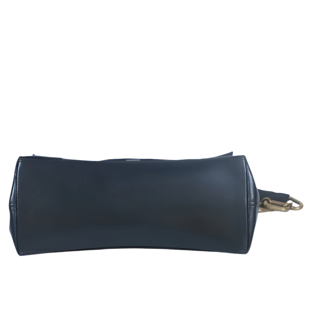 Downtown de cuero negro y Strap de cadena