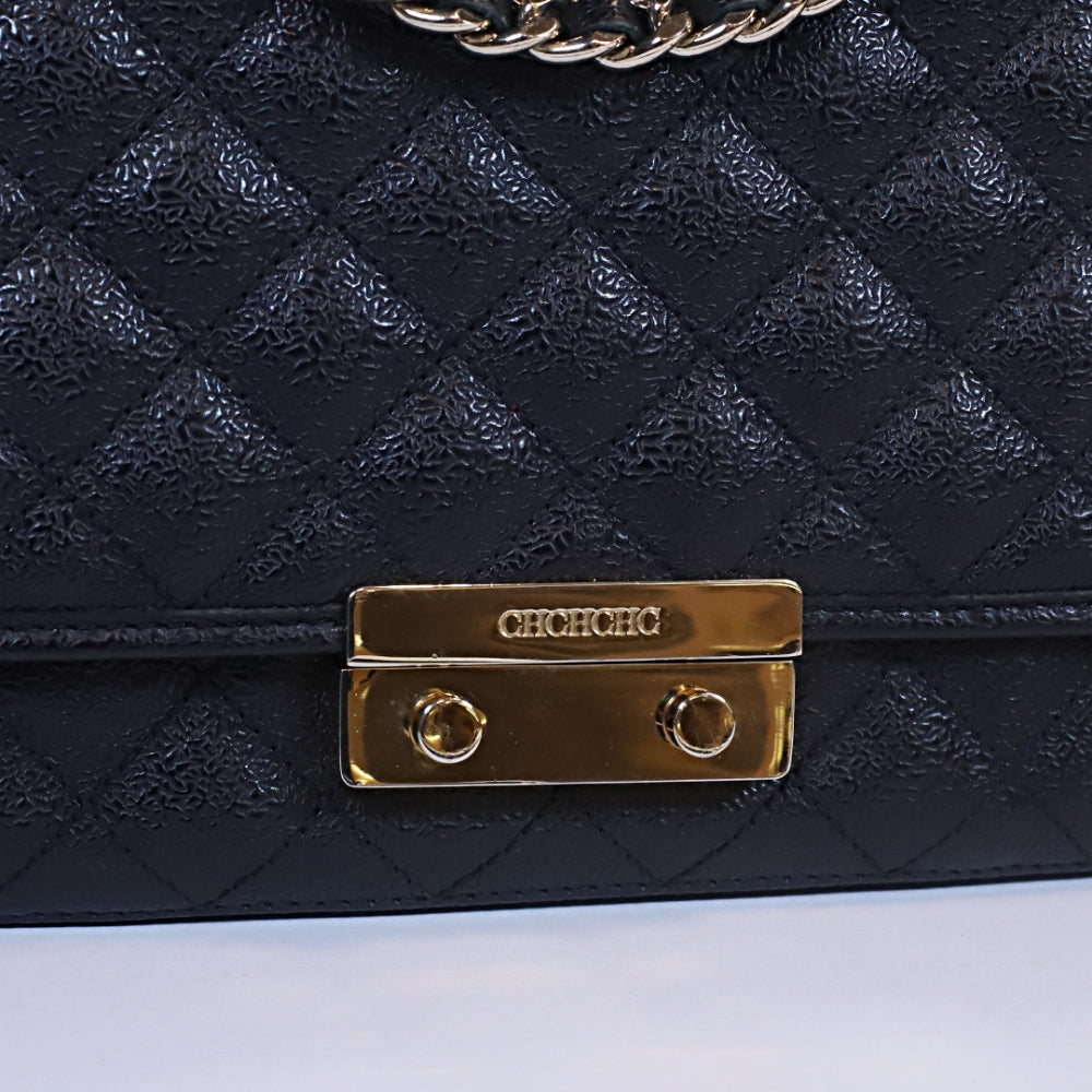 Quilted baret en negro