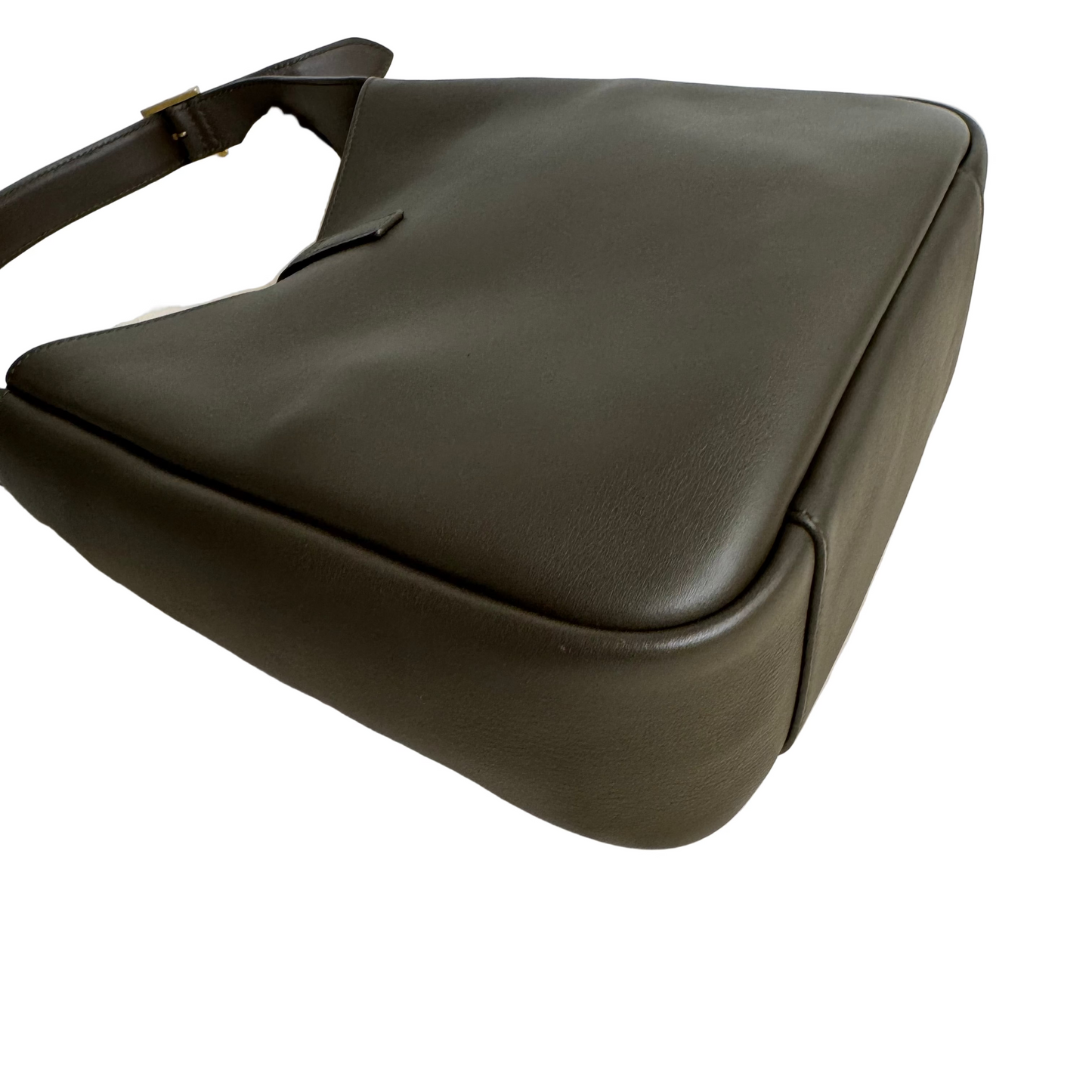 Le 5 a 7 hobo Olive Light Musk