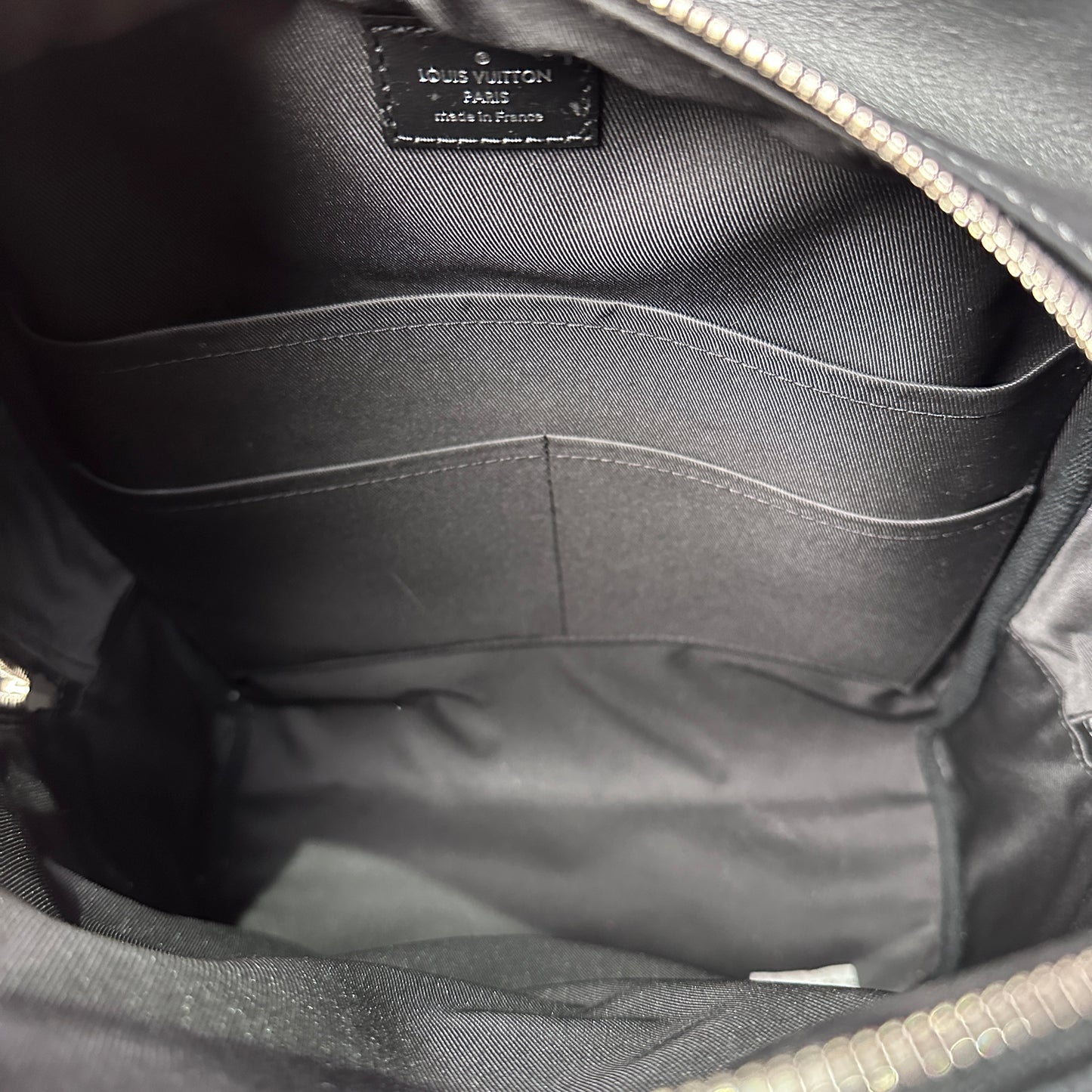 Louis Vuitton Backpack damier graphitte