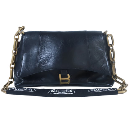 Downtown de cuero negro y Strap de cadena
