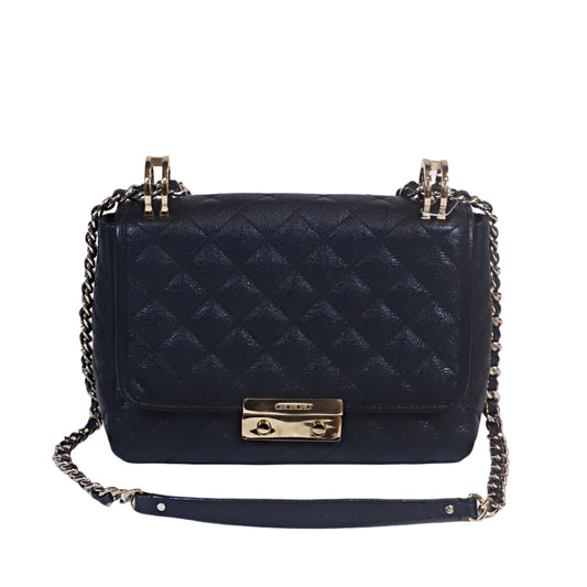 Quilted baret en negro
