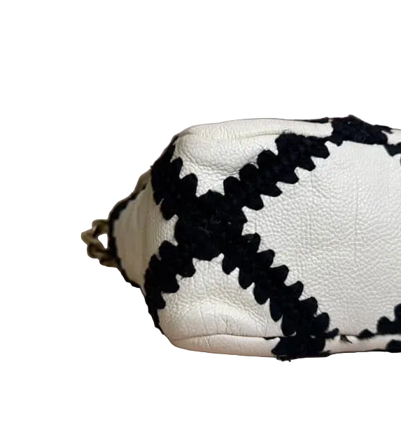 19 Crochet Quilted Calfskin Medium