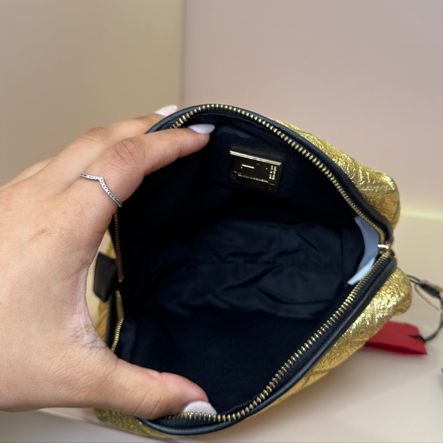 Gold Bimba cosmetiquera