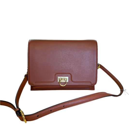 Trifolio Flap Medium Leather Crossbdy Bag