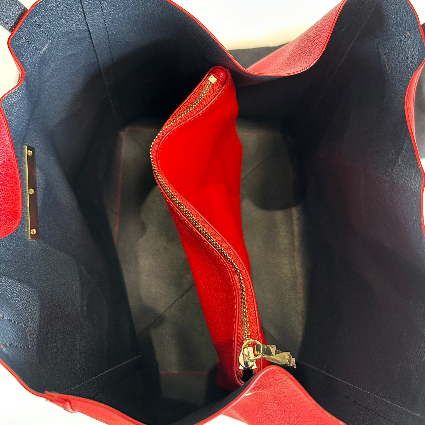 Matryoshka Hobo Red Leather