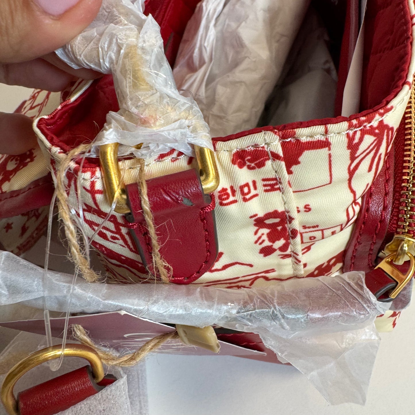 Perry nylon red boarding pass with crossbody strap