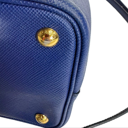 Cuir blue Saffiano leather medium con strap