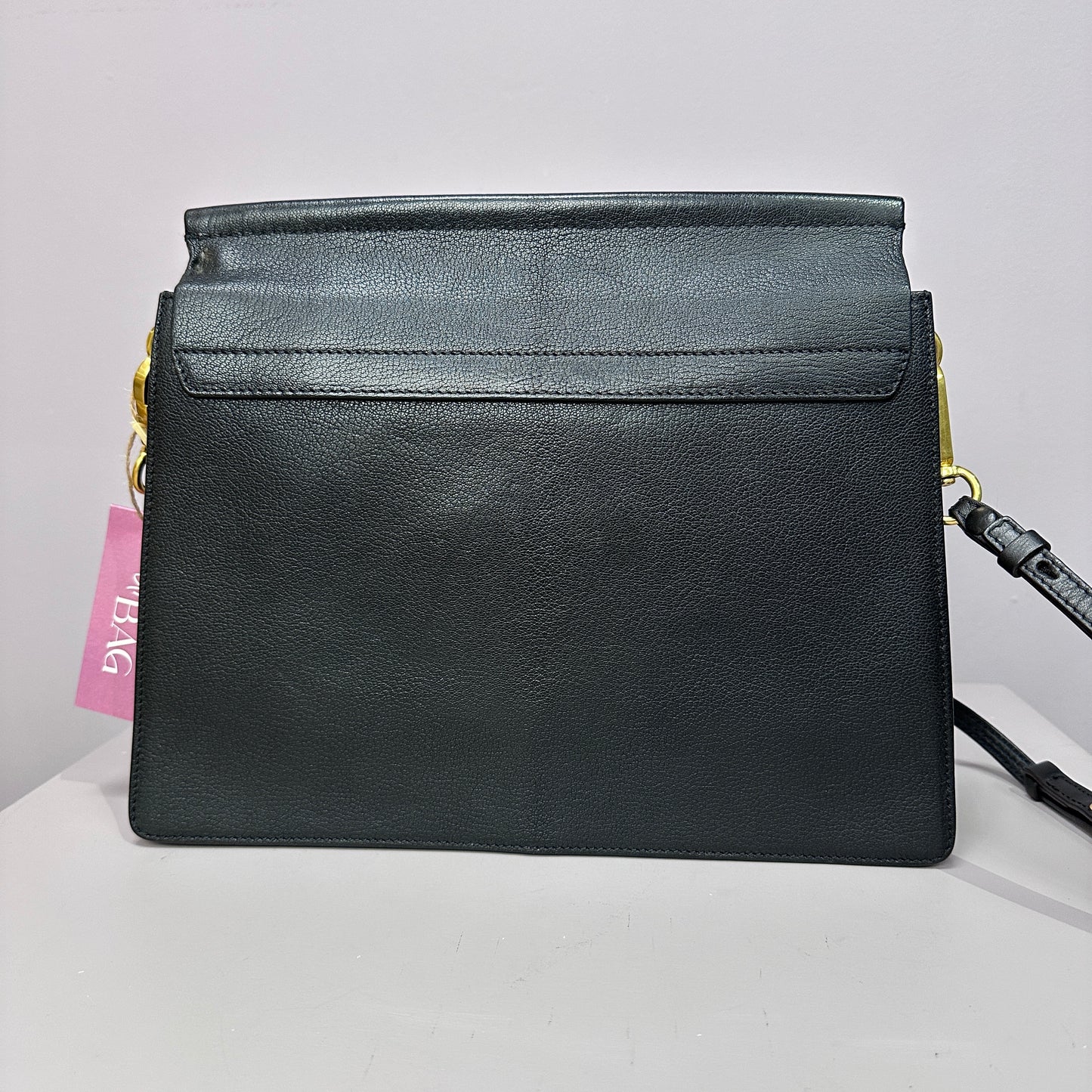 Chloe Faye Day Bag negra herraje dorado