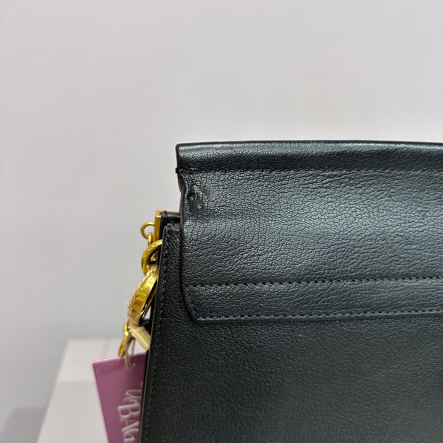 Chloe Faye Day Bag negra herraje dorado