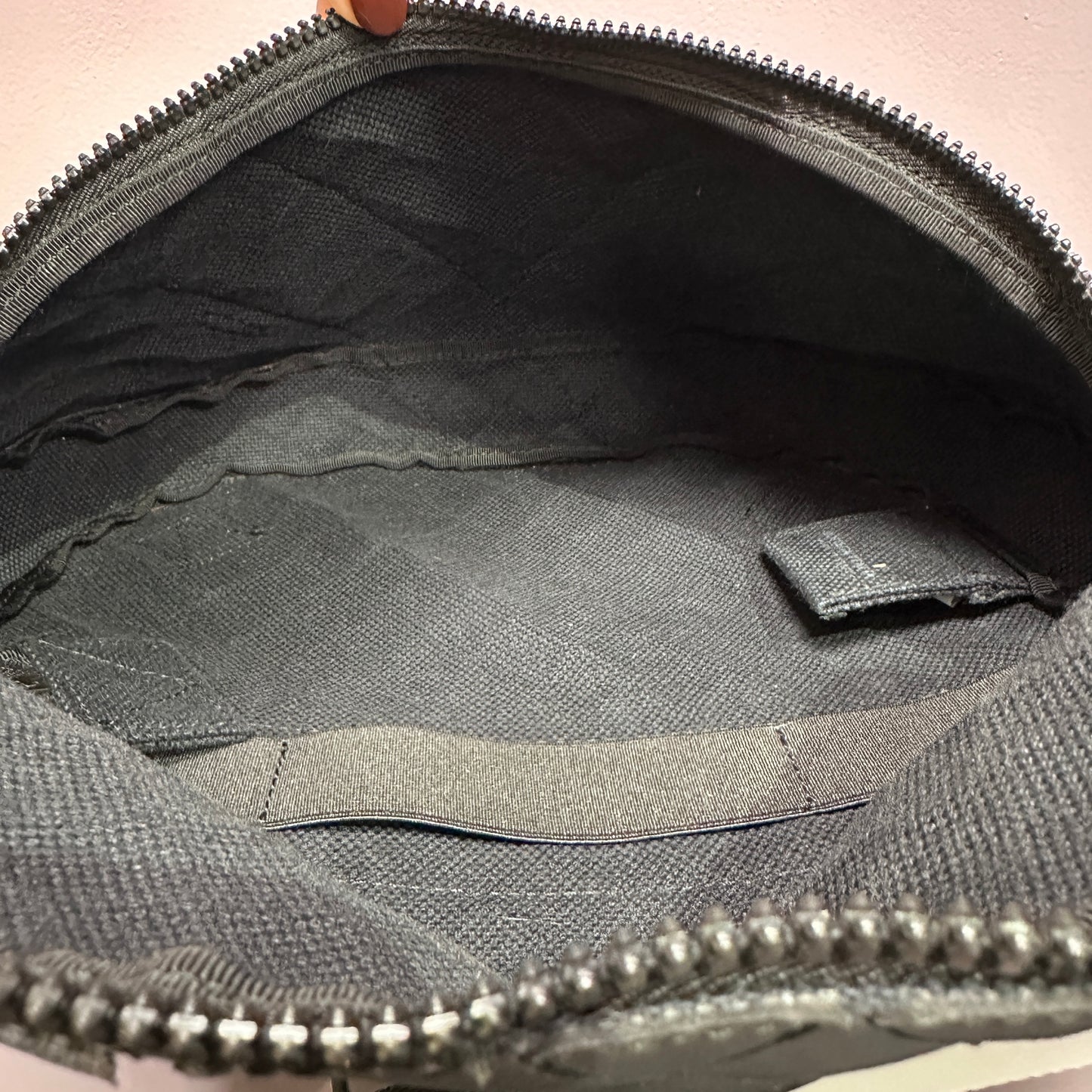 V tape belt bag black rubber intrecciato with canvas