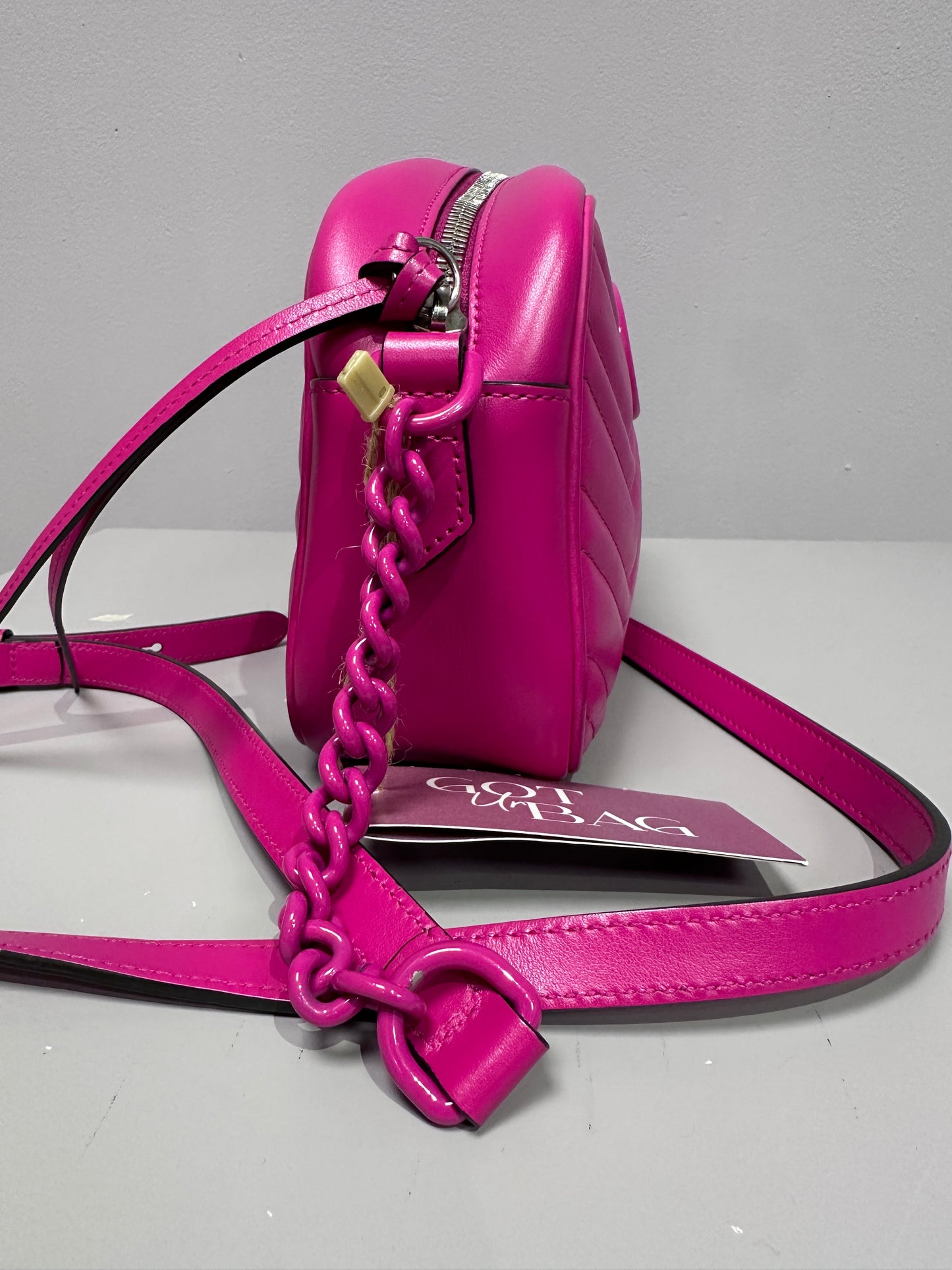 GG Marmont Fucsia Camera bag
