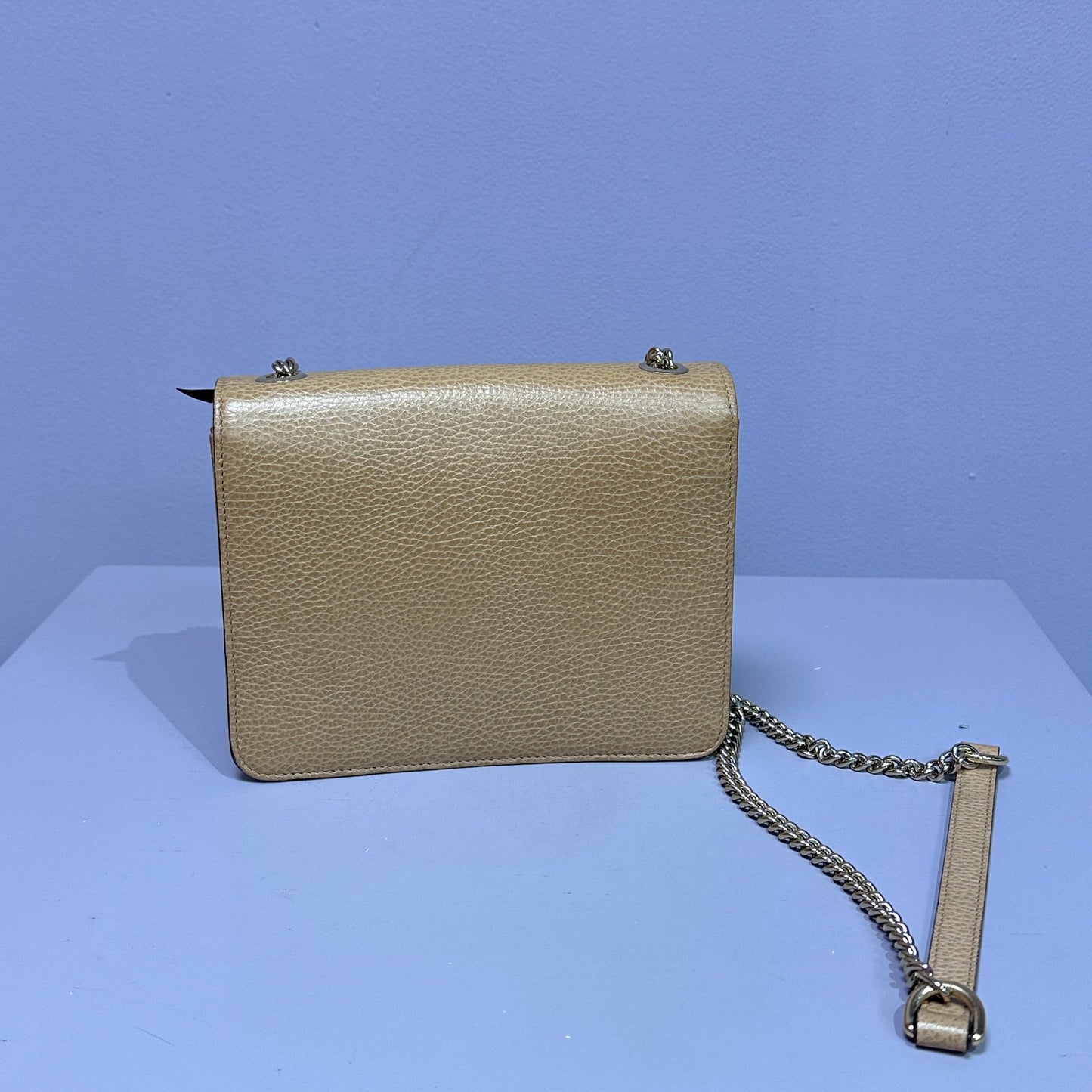 Gucci GG chain shoulder bag Beige