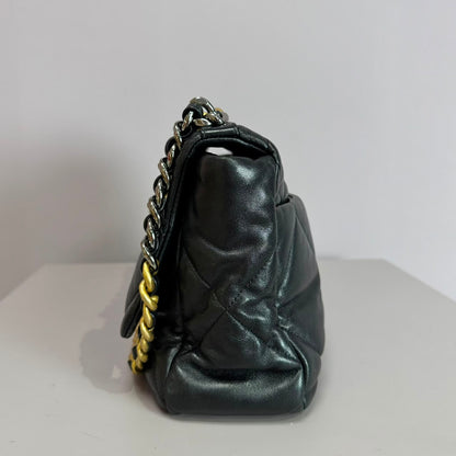 Bolso 19 Medium black lambskin