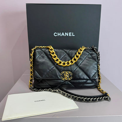 Bolso 19 Medium black lambskin